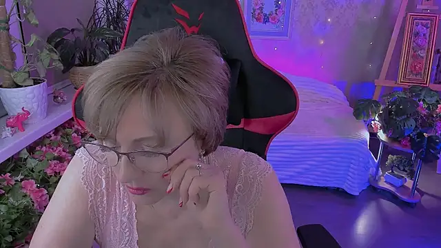 sugar vivien online show from May 31, 6:31 pm