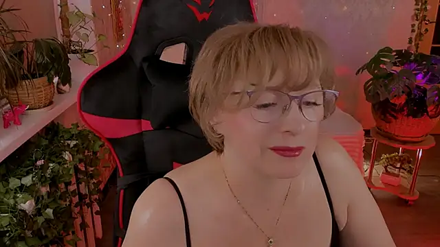 sugar vivien online show from March 15, 11:28 am