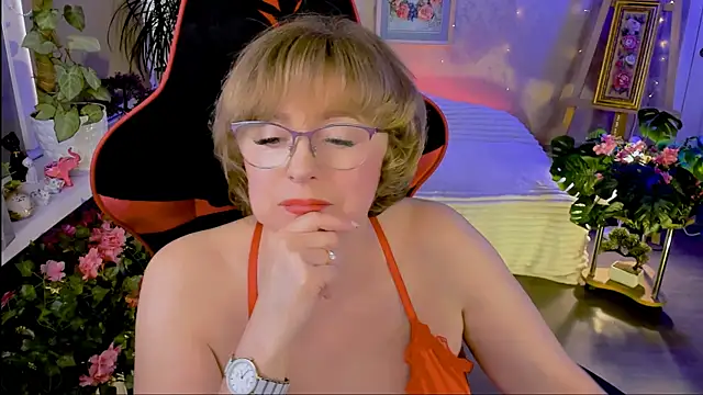 sugar vivien online show from July 10, 1:11 pm