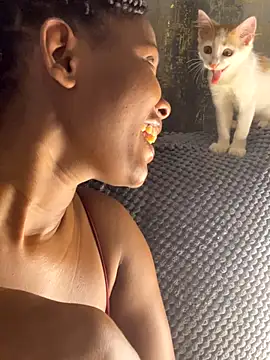 Snapshot of Cute_princcess chatting on November 29, 6:30 pm Cute princcess online show from November 29, 6:30 pm