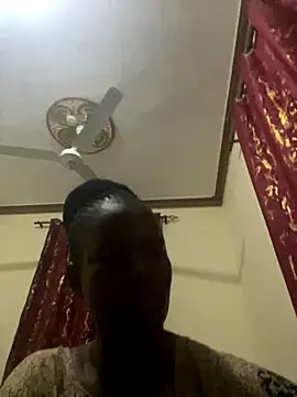 Snapshot of Cute_princcess chatting on September 20, 5:29 pm Cute princcess online show from September 20, 5:29 pm