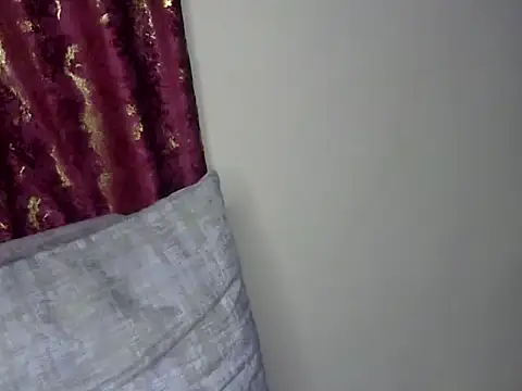 Snapshot of Cute_princcess chatting on March 14, 8:38 pm Cute princcess online show from March 14, 8:38 pm