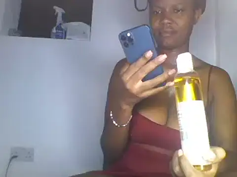 Snapshot of Cute_princcess chatting on November 18, 9:29 pm Cute princcess online show from November 18, 9:29 pm