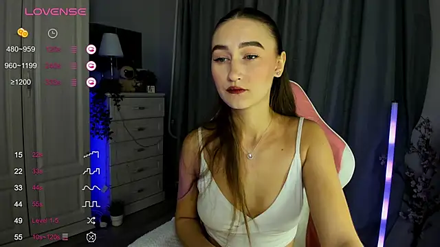 Milemissy online show from November 4, 3:43 am