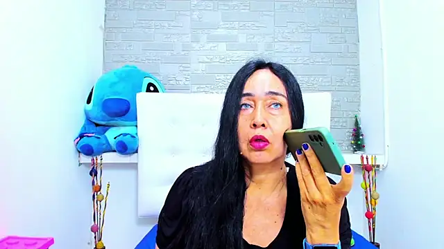 HorniestMilf online show from September 24, 8:48 pm
