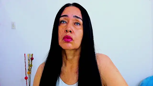 HorniestMilf online show from March 12, 7:29 pm