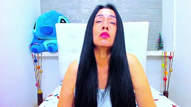 HorniestMilf online show from December 15, 8:47 pm