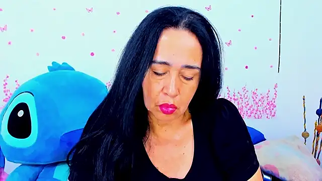 HorniestMilf online show from June 3, 8:13 pm