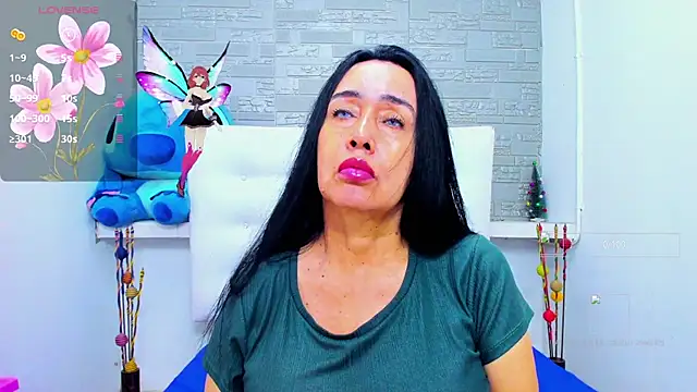 HorniestMilf online show from November 2, 10:26 pm