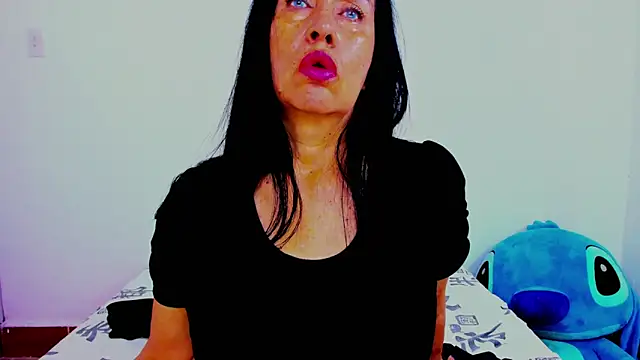 HorniestMilf online show from February 25, 7:25 pm