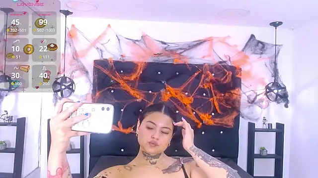 Mels  online show from October 21, 5:01 pm