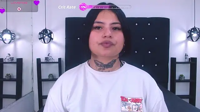 Mels  online show from November 7, 7:07 pm