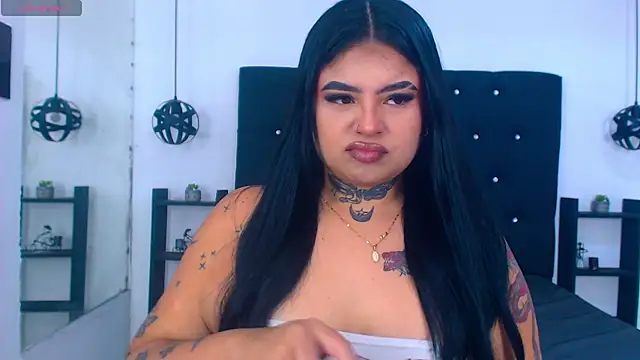 Mels  online show from April 14, 6:24 pm