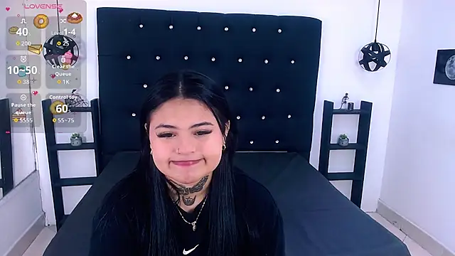 Mels  online show from October 16, 5:10 pm