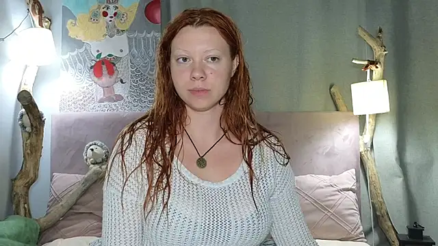Snapshot of MileyMiller chatting on July 6, 12:45 pm MileyMiller online show from July 6, 12:45 pm