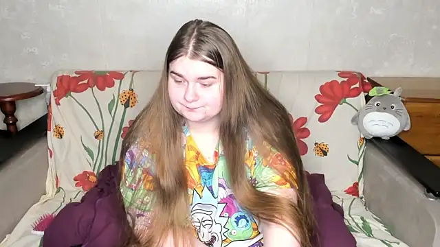 Snapshot of Aushpana chatting on February 11, 9:52 am Aushpana online show from February 11, 9:52 am