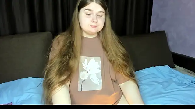 Snapshot of Aushpana chatting on November 3, 10:30 am Aushpana online show from November 3, 10:30 am