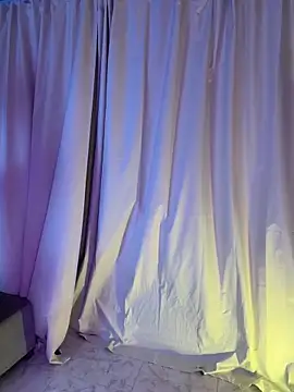 Melina-Smith online show from May 13, 4:41 am