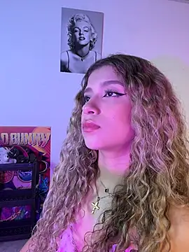 Melina-Smith online show from April 9, 8:37 pm