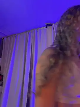 Melina-Smith online show from May 1, 7:41 pm