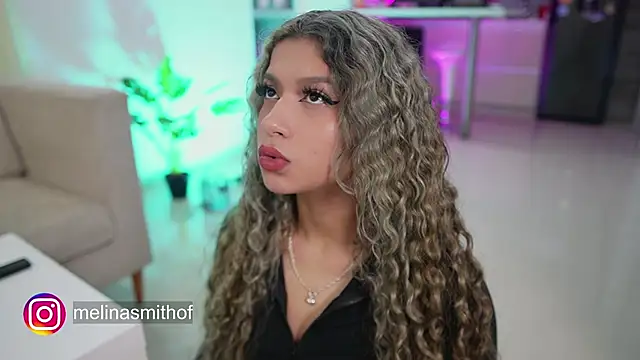 Snapshot of Melina-Smith chatting on March 17, 1:35 am Melina-Smith online show from March 17, 1:35 am