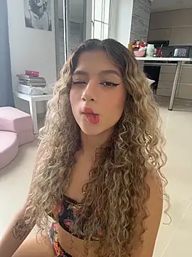 Melina-Smith online show from February 1, 6:06 pm