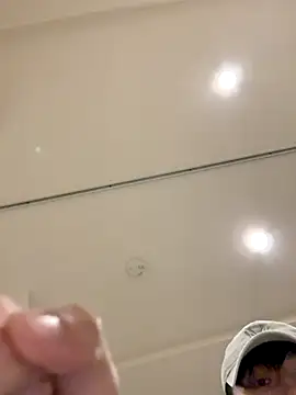 Tkcqcc online show from December 5, 1:10 pm