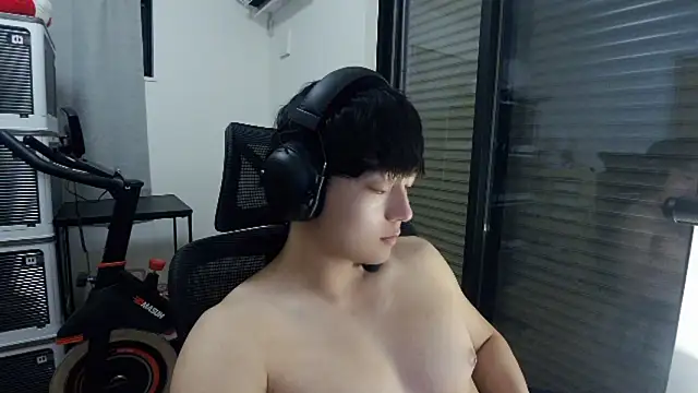 Tkcqcc online show from February 3, 1:16 pm