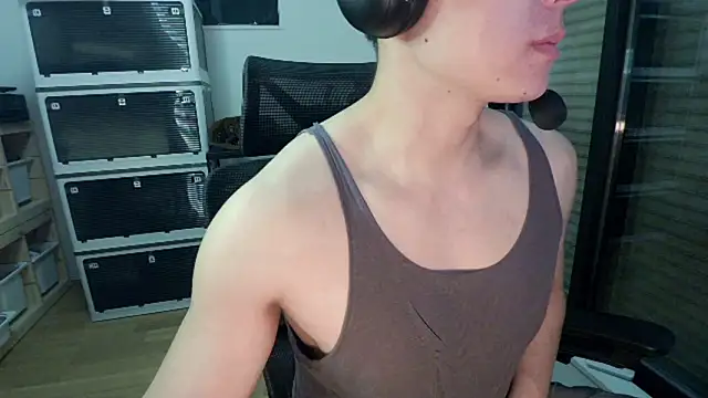 Tkcqcc online show from March 26, 3:21 pm