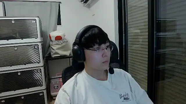 Tkcqcc online show from December 20, 12:41 pm