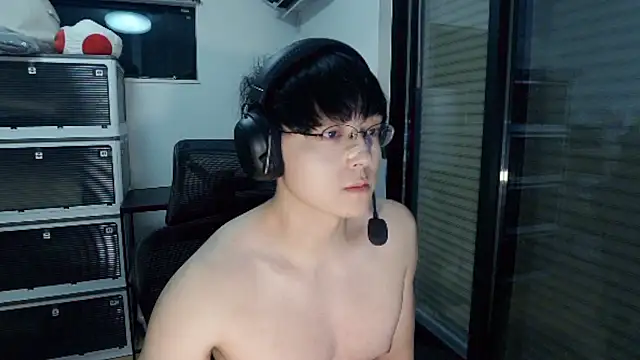 Tkcqcc online show from March 20, 7:04 pm