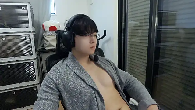 Tkcqcc online show from November 25, 3:51 am