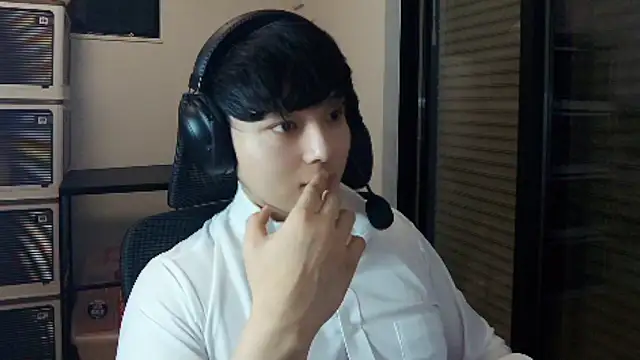 Tkcqcc online show from February 21, 3:14 pm