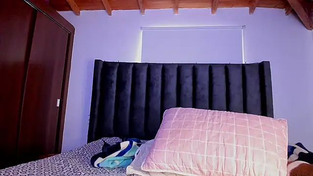 paulina soto online show from January 11, 4:25 pm