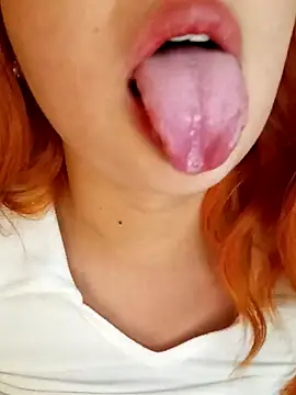 Eyleen 24 online show from February 4, 5:55 pm