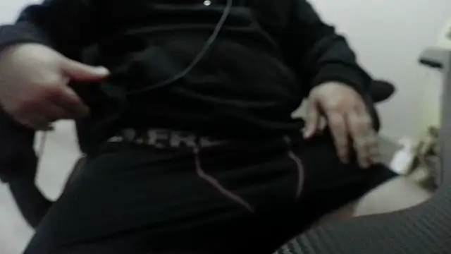 Dandi19 online show from October 26, 5:35 pm