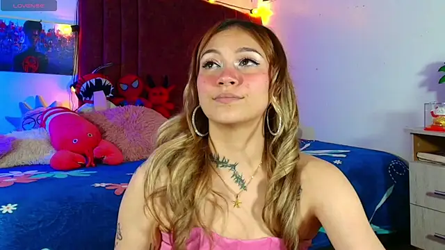 alisson zafiro  online show from September 20, 3:11 am