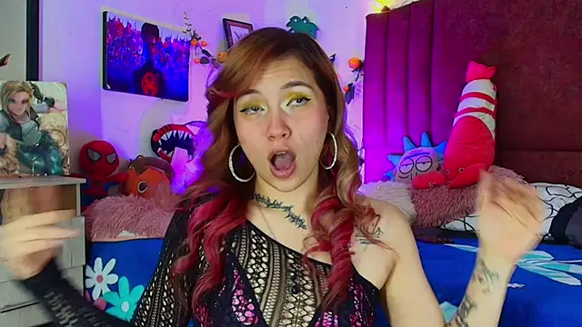 alisson zafiro  online show from November 10, 3:11 am