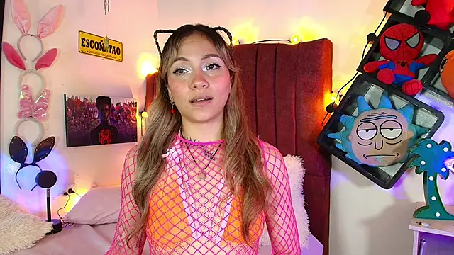 alisson zafiro  online show from March 21, 6:16 am