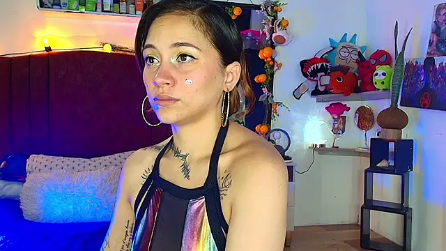 alisson zafiro  online show from May 10, 3:21 am