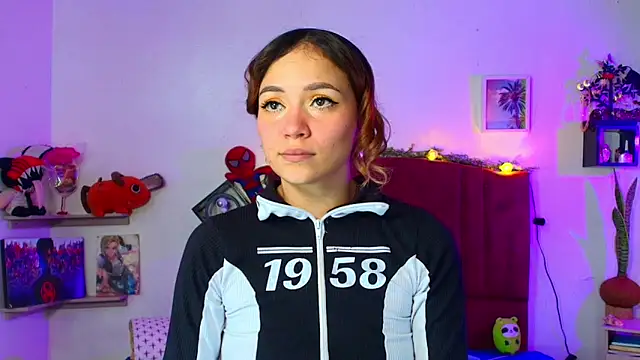 Snapshot of alisson_zafiro_ chatting on February 20, 3:36 am alisson zafiro online show from February 20, 3:36 am