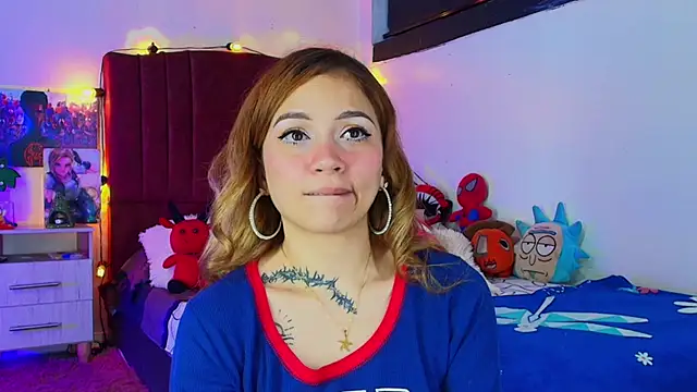 alisson zafiro  online show from October 13, 3:08 am