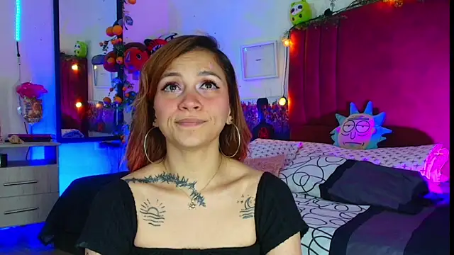 Snapshot of alisson_zafiro_ chatting on January 9, 3:13 am alisson zafiro online show from January 9, 3:13 am