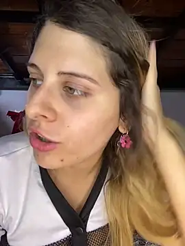 Snapshot of FlorBich chatting on February 12, 5:02 pm FlorBich online show from February 12, 5:02 pm