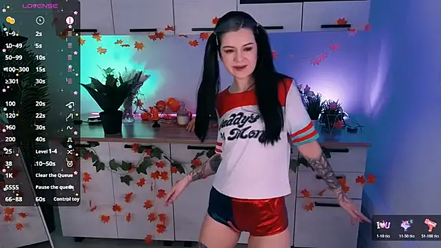 Lil Amelie online show from November 1, 10:42 am