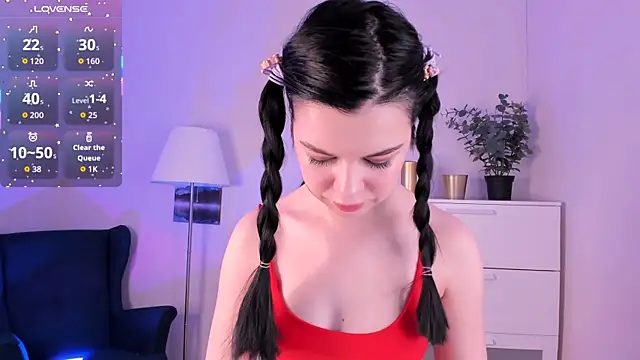 Lil Amelie online show from January 10, 6:53 am