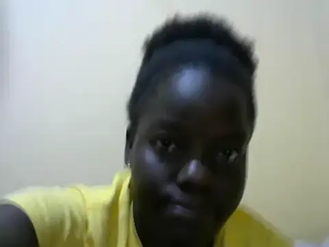 Snapshot of Sweet_chico2 chatting on December 6, 10:24 pm Sweet chico2 online show from December 6, 10:24 pm