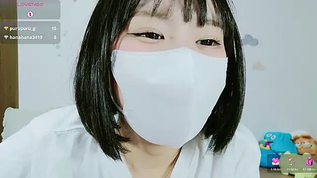Snapshot of _Iroha_99 chatting on June 18, 2:55 pm Iroha 99 online show from June 18, 2:55 pm