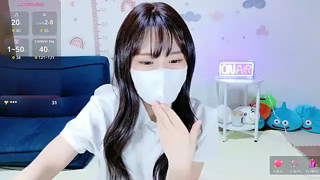 Snapshot of _Iroha_99 chatting on October 9, 1:50 am Iroha 99 online show from October 9, 1:50 am