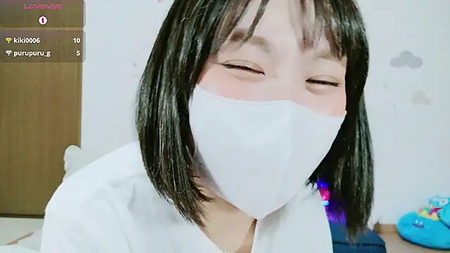 Snapshot of _Iroha_99 chatting on June 15, 2:50 pm Iroha 99 online show from June 15, 2:50 pm